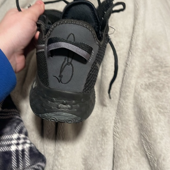 Nike PG4 Basketball Shoes - Picture 5 of 6